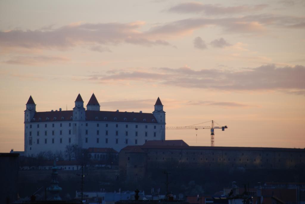 Stay In City Apartment Bastova Bratislava Exterior photo