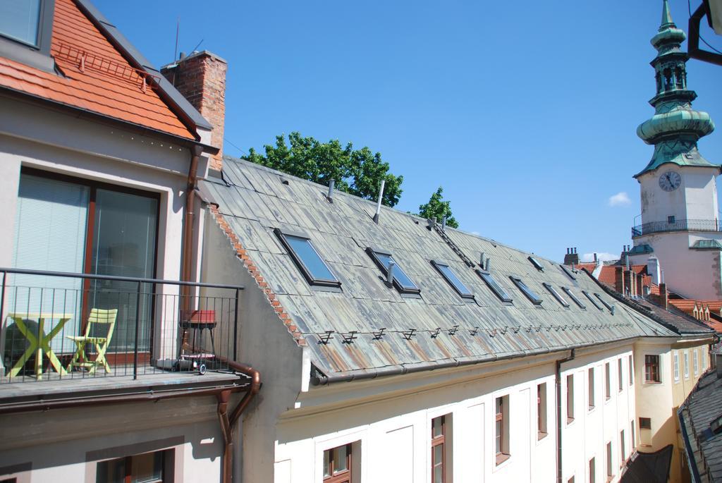 Stay In City Apartment Bastova Bratislava Exterior photo