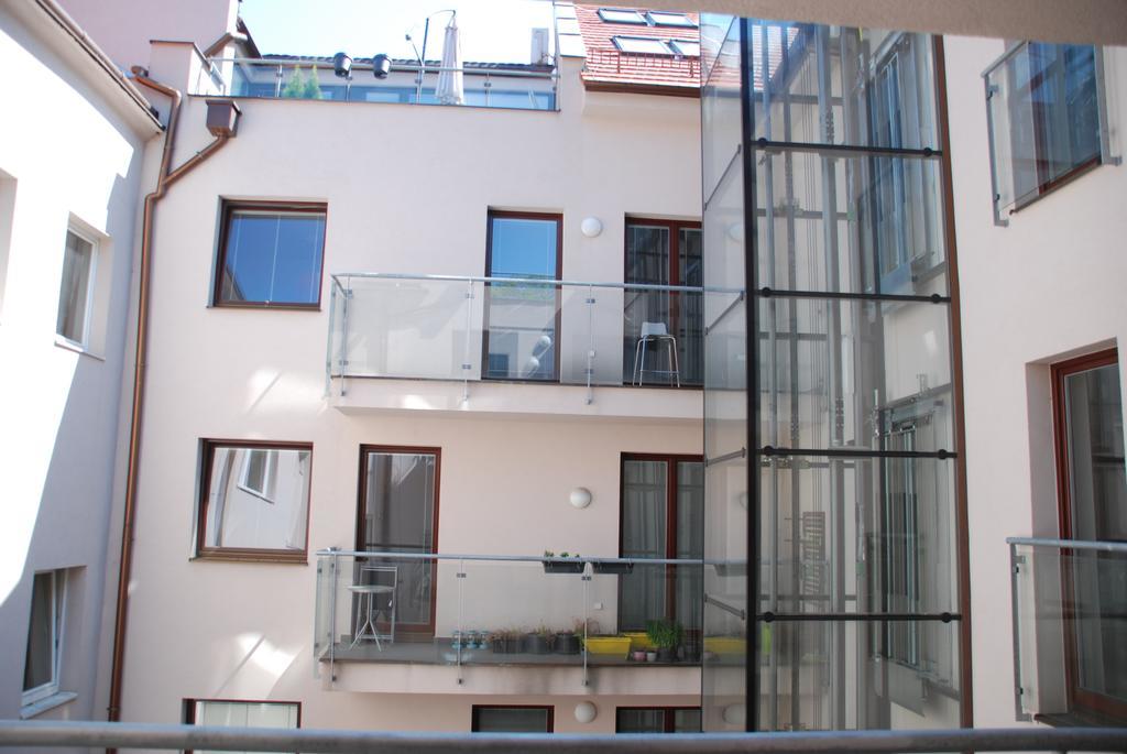 Stay In City Apartment Bastova Bratislava Exterior photo